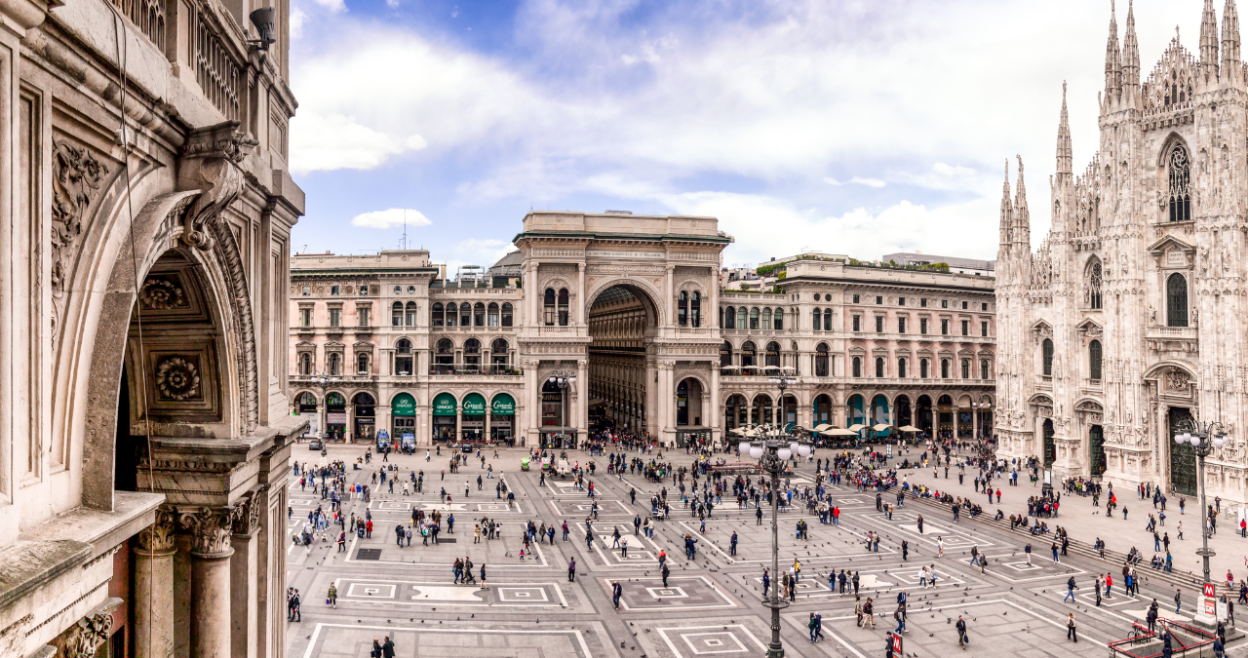 Plaza in Milan