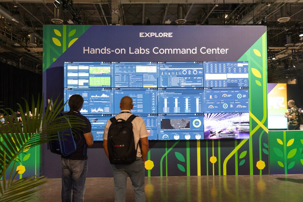 Hands-on Labs Command Center at VMware Explore.