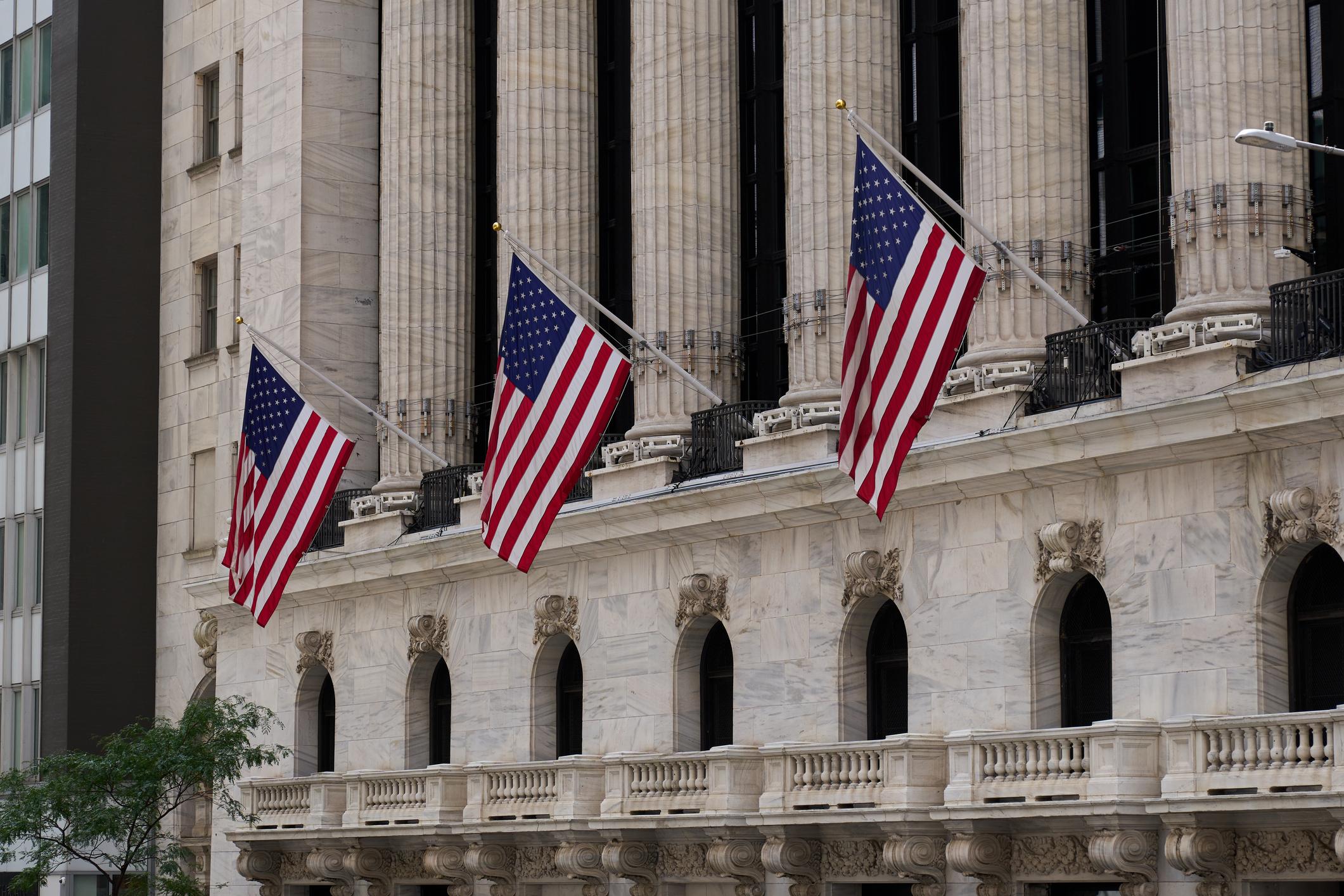 USA flags outside what it seems to be a government building